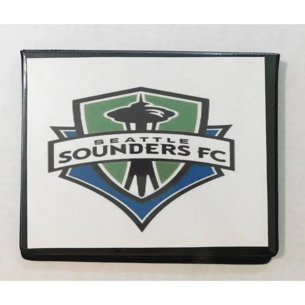 Seattle Sounders FC Soccer Team Card Binder 20 Cards 14 Signed